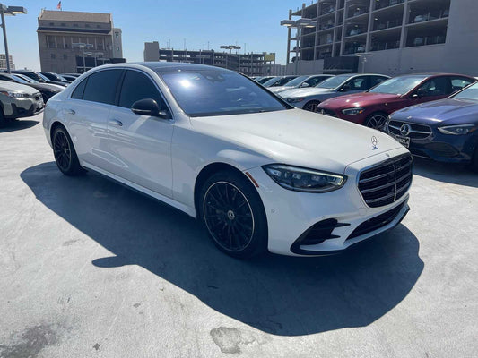 32,936 Miles - Certified Pre-Owned 2022 Mercedes-Benz S 580 Sedan AWD 4MATIC® - MANUFAKTUR Diamond White/Black