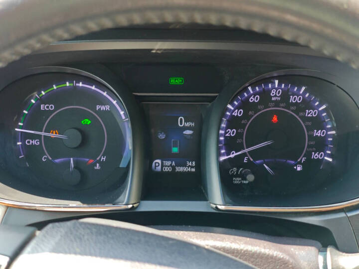 Used 2015 Toyota Avalon Hybrid XLE Touring Sedan - Cosmic Gray Mica