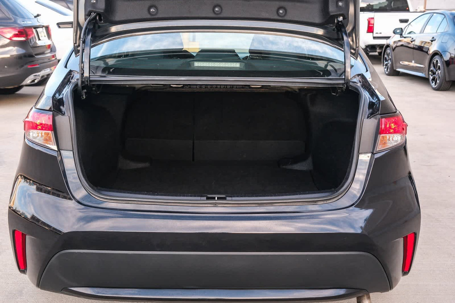 2022 Toyota Corolla LE 69076 mileage