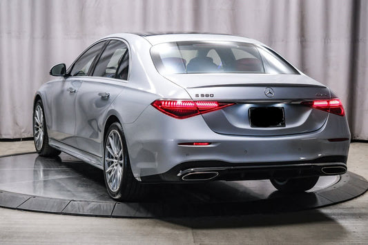 23,300 Miles - Certified Pre-Owned 2023 Mercedes-Benz S 580 Sedan AWD 4MATIC® - Cirrus Silver/Carmine Red