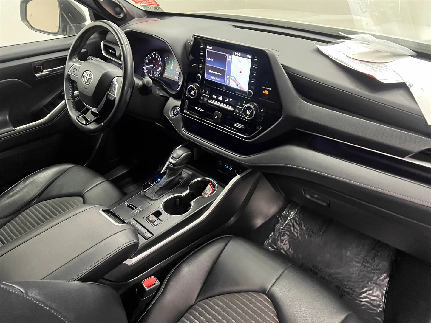 2022 Toyota Highlander XSE - 22,303 Miles - Wind Chill Pearl - Toyota Certified