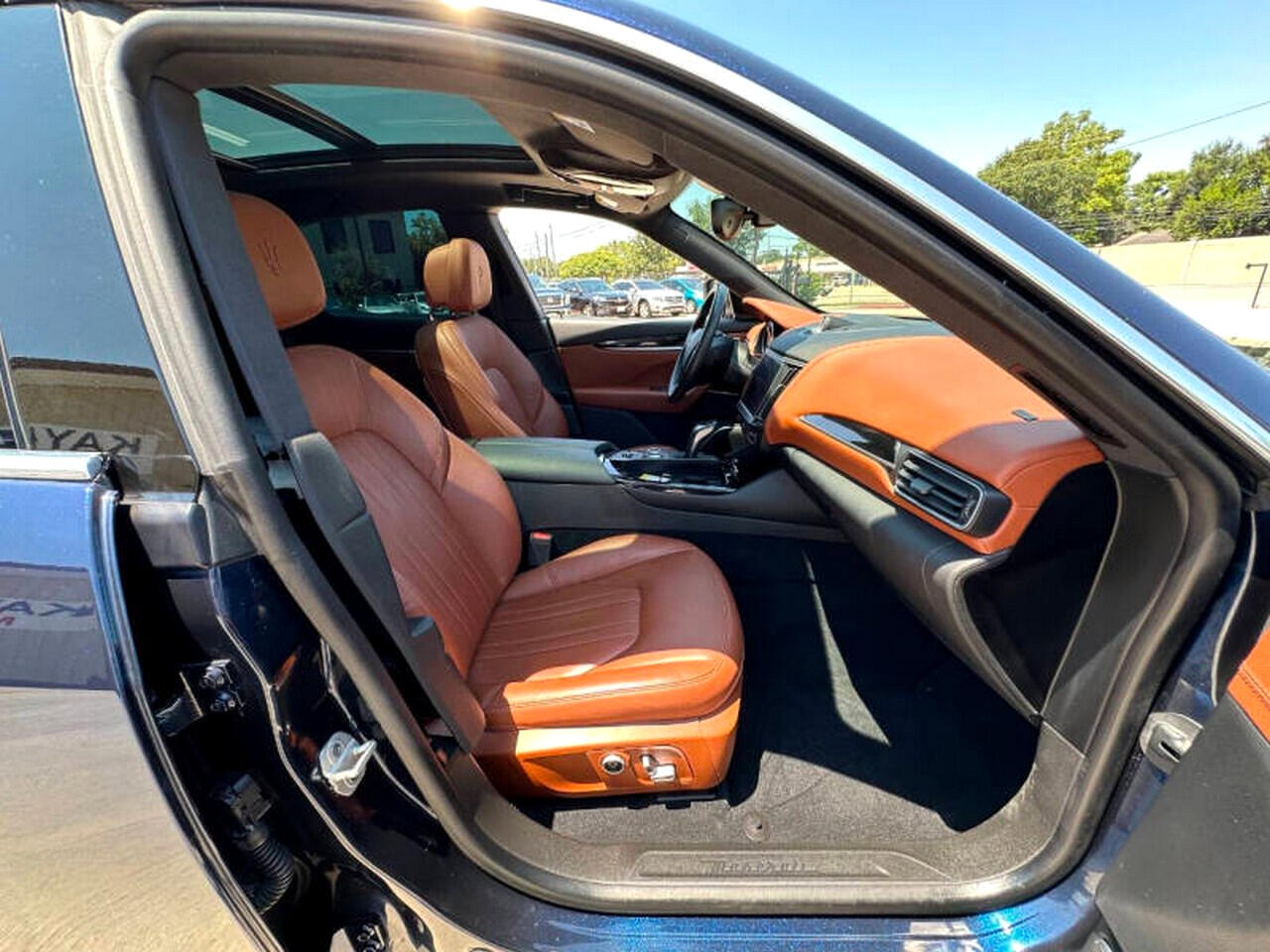 Used 2022 Maserati Levante GT AWD SUV - Blue