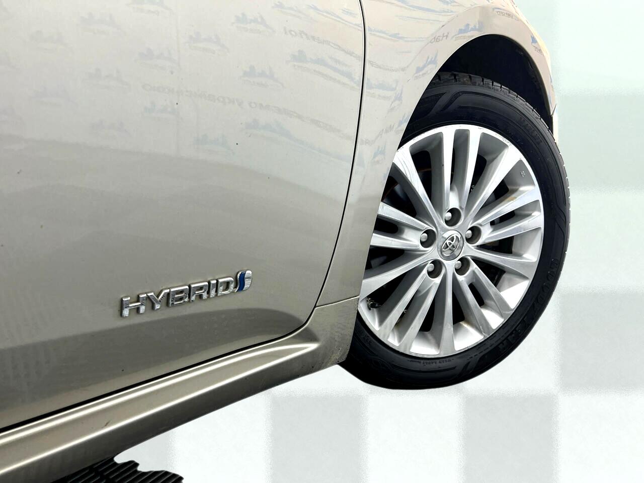 Used 2014 Toyota Avalon Hybrid XLE Premium Sedan - Gold Metallic