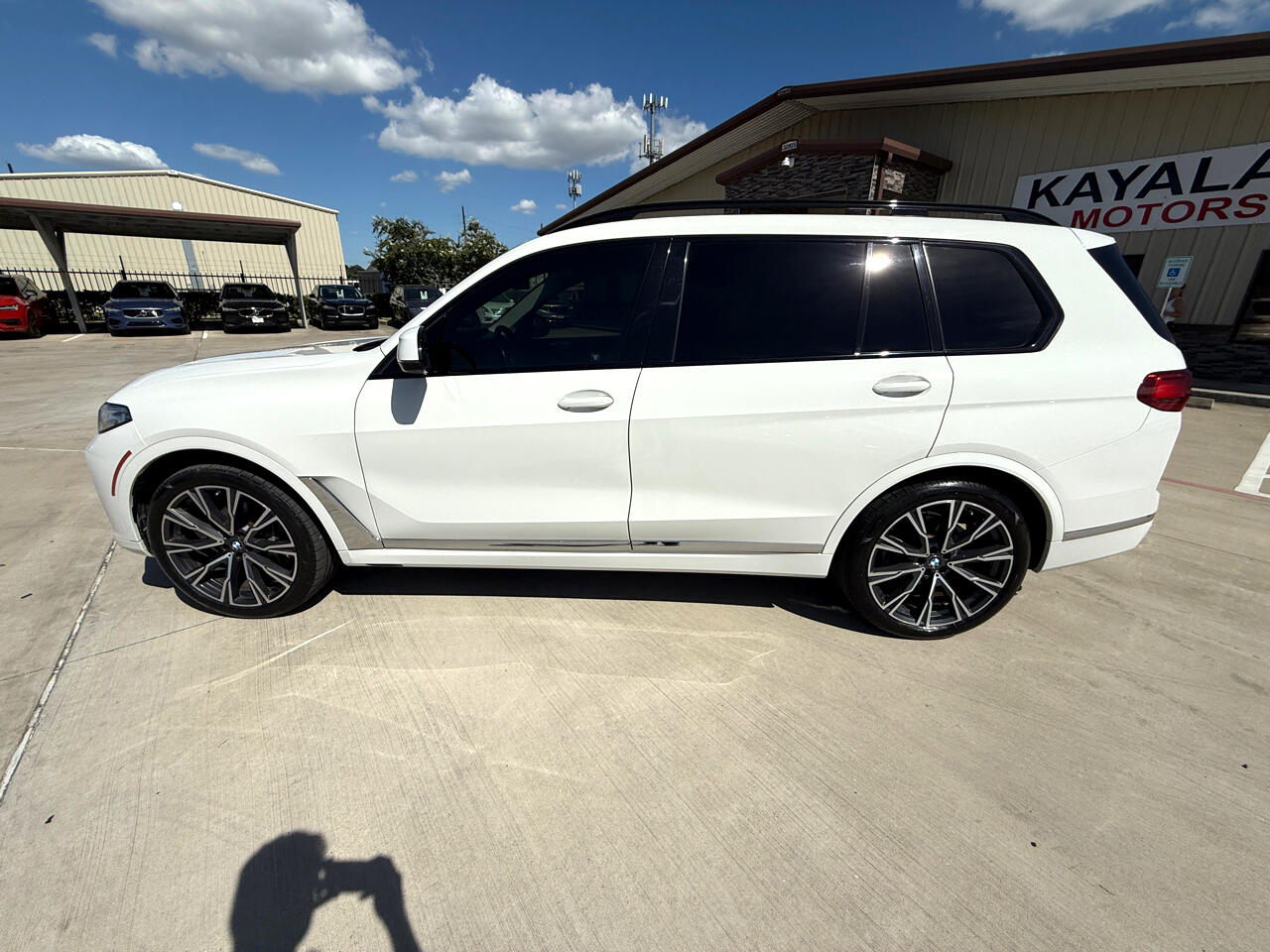 Used 2021 BMW X7 xDrive40i SUV - White