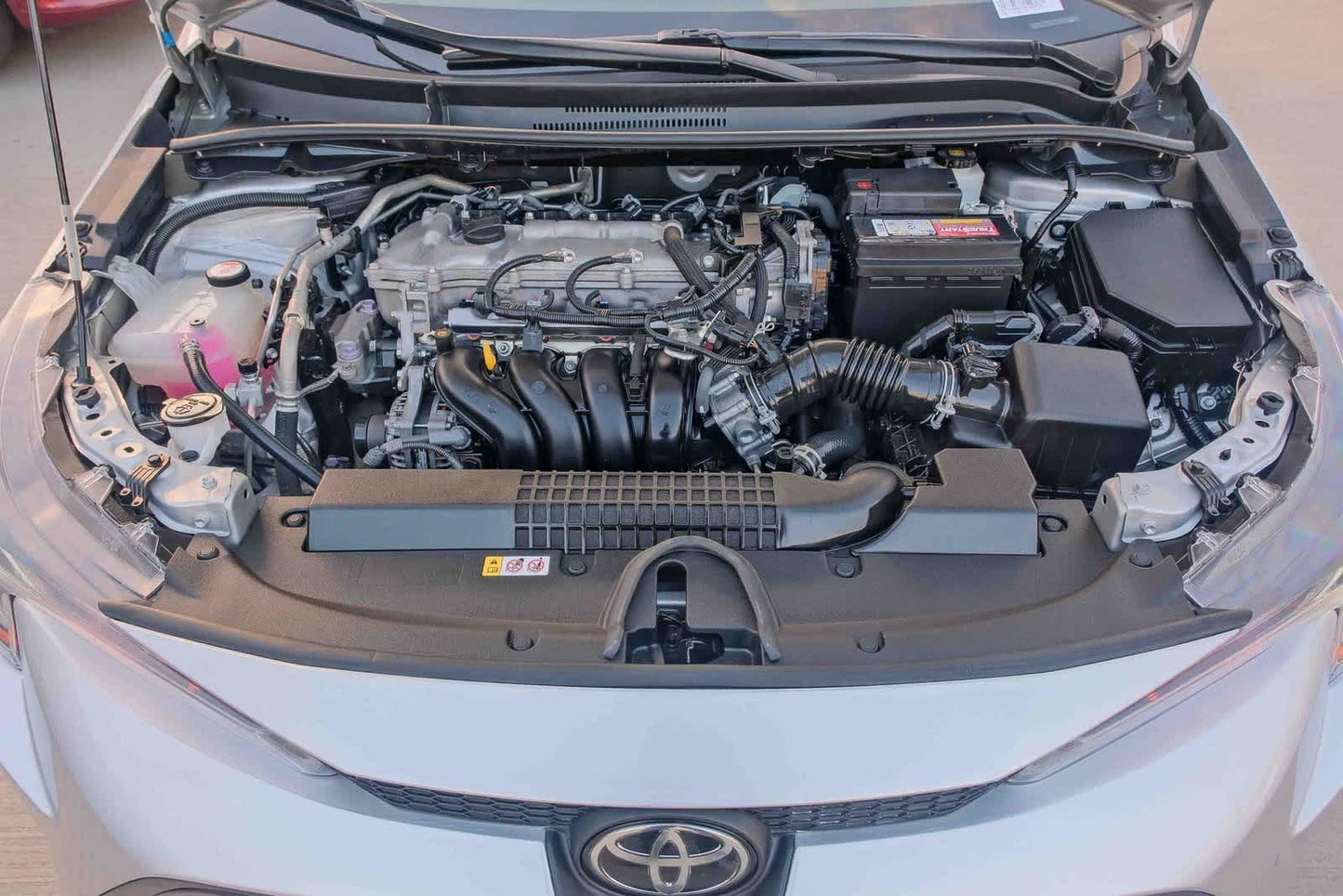 Used 2022 Toyota Corolla LE - Classic Silver Metallic