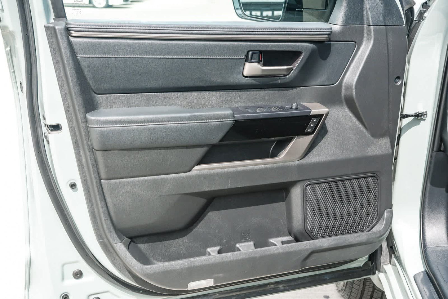 Used 2024 Toyota Tundra Limited Hybrid Crew Cab - Lunar Rock - 39,998 Miles