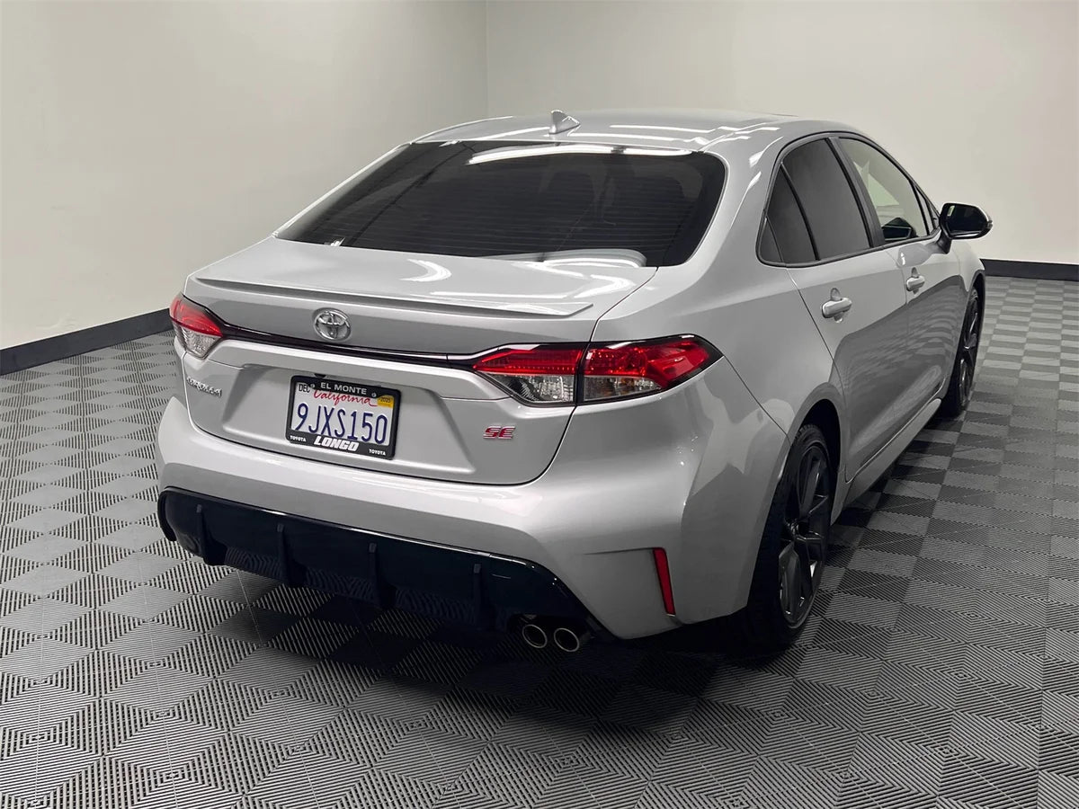 2024 Toyota Corolla SE - 56,294 Miles - Classic Silver Metallic