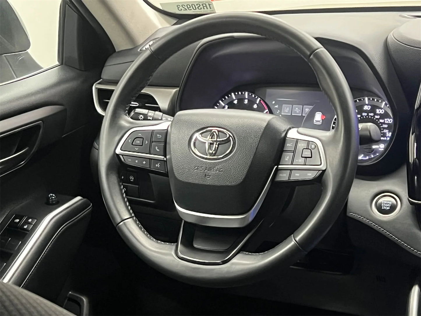 Used 2024 Toyota Highlander LE - 39,782 Miles - Magnetic Gray Metallic - Toyota Certified