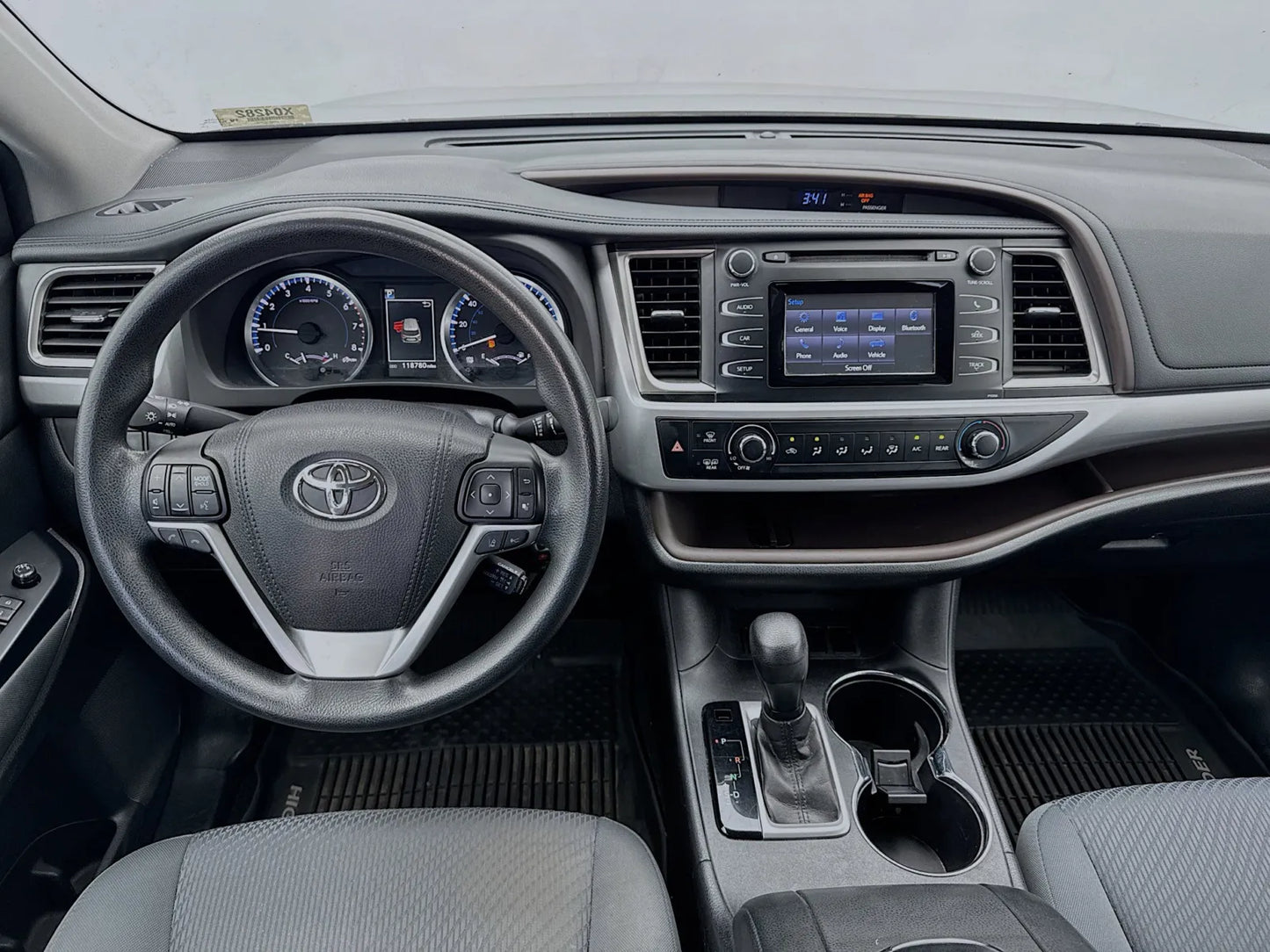 2017 Toyota Highlander LE - 8-Passenger SUV with Advanced Safety Features