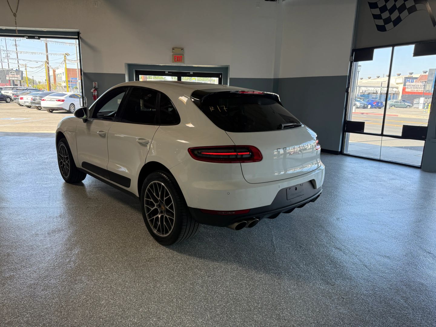 Used 2015 Porsche Macan S Sport Utility - White - 97,397 Miles