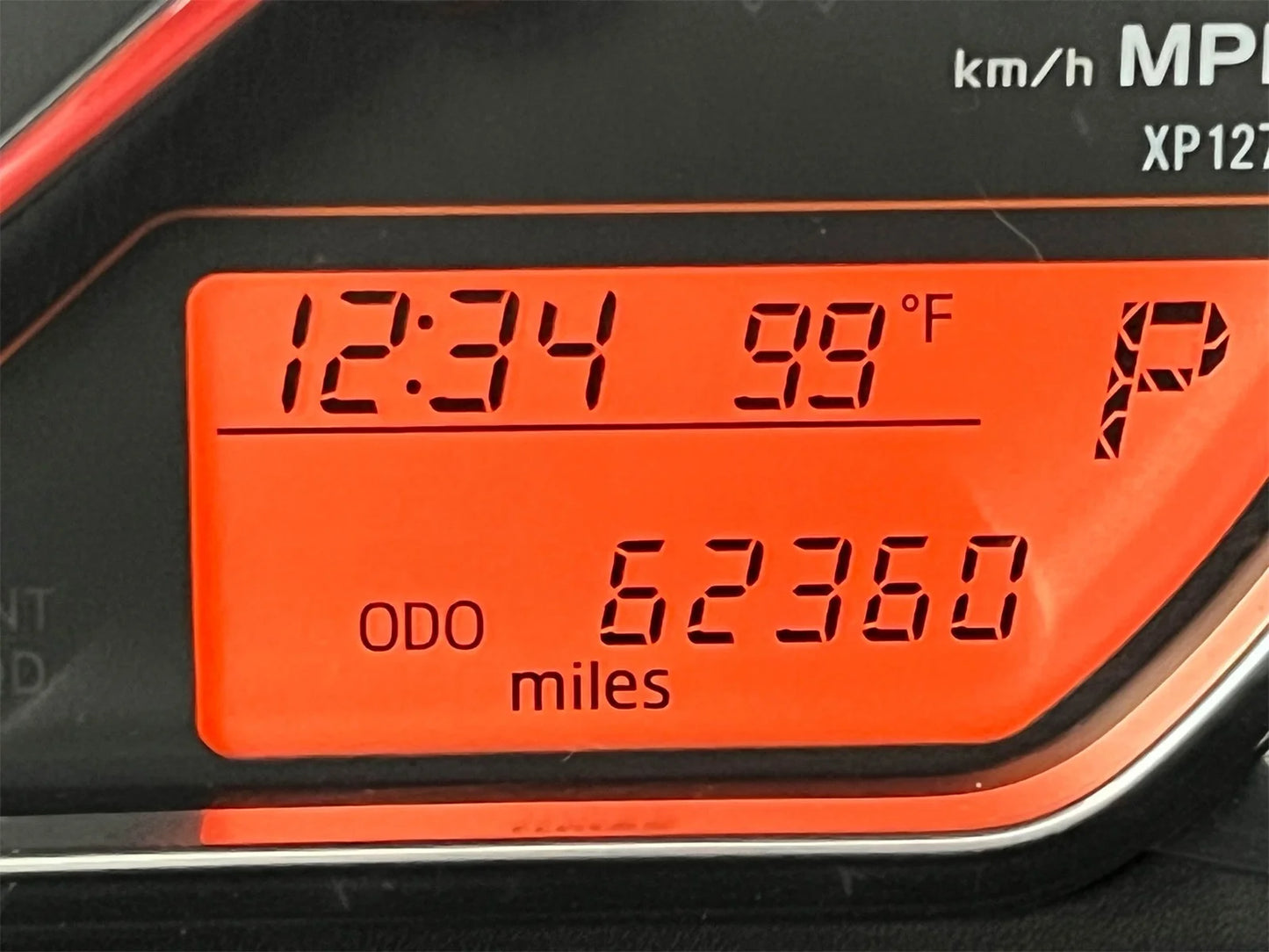 Used 2017 Toyota Yaris SE - 62,355 Miles - Super White Hatchback