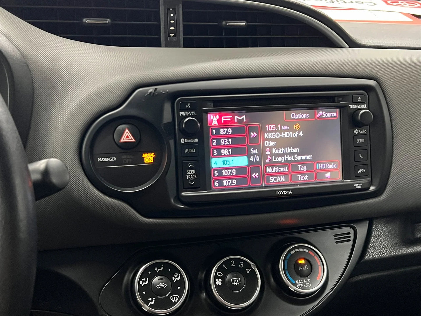 Used 2017 Toyota Yaris SE - 62,355 Miles - Super White Hatchback