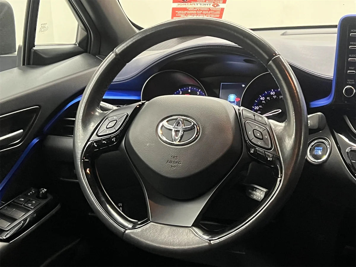 2022 Toyota C-HR XLE - 49,567 Miles - Blue Eclipse Metallic - FWD