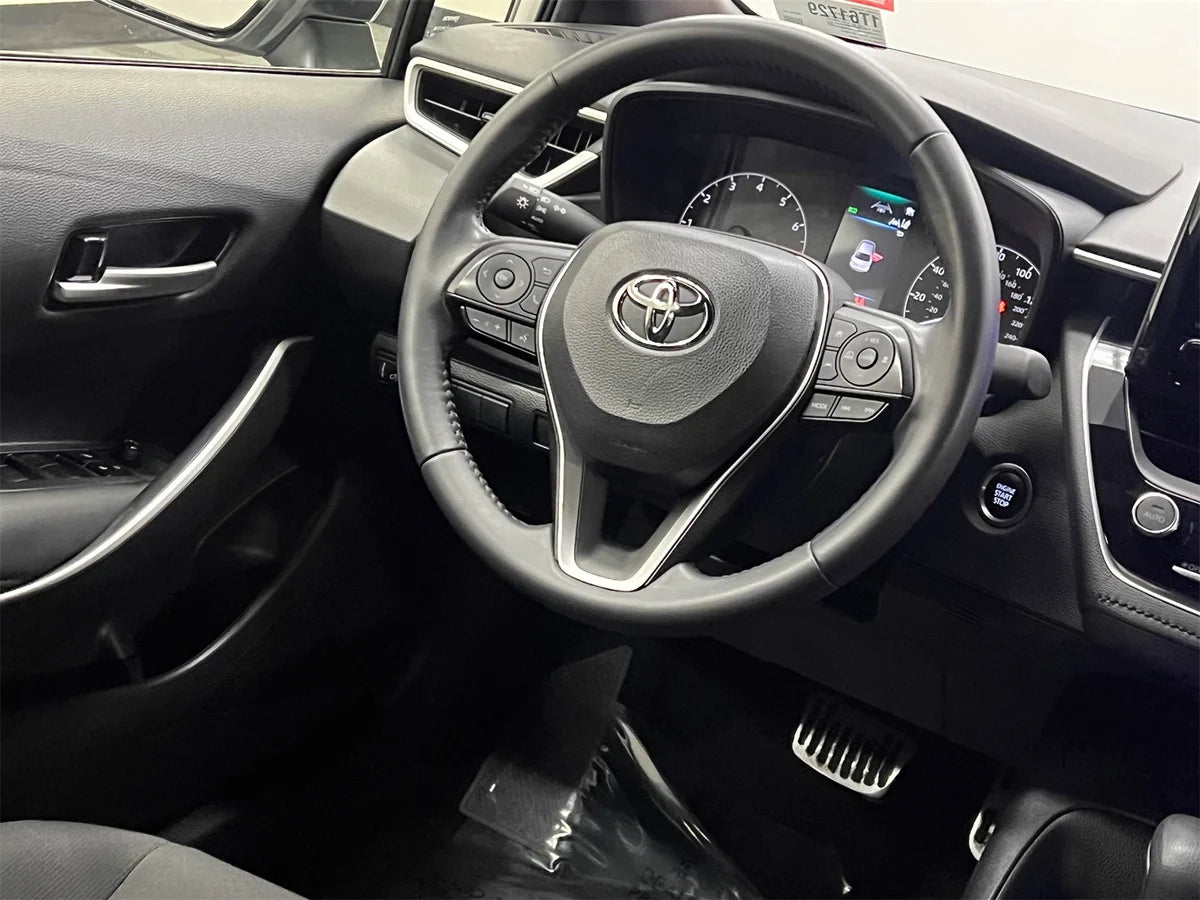 2024 Toyota Corolla SE - 56,294 Miles - Classic Silver Metallic