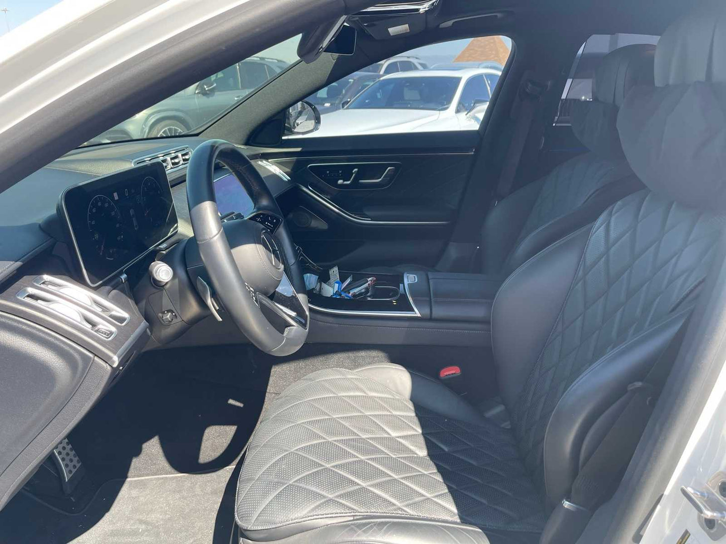 32,936 Miles - Certified Pre-Owned 2022 Mercedes-Benz S 580 Sedan AWD 4MATIC® - MANUFAKTUR Diamond White/Black
