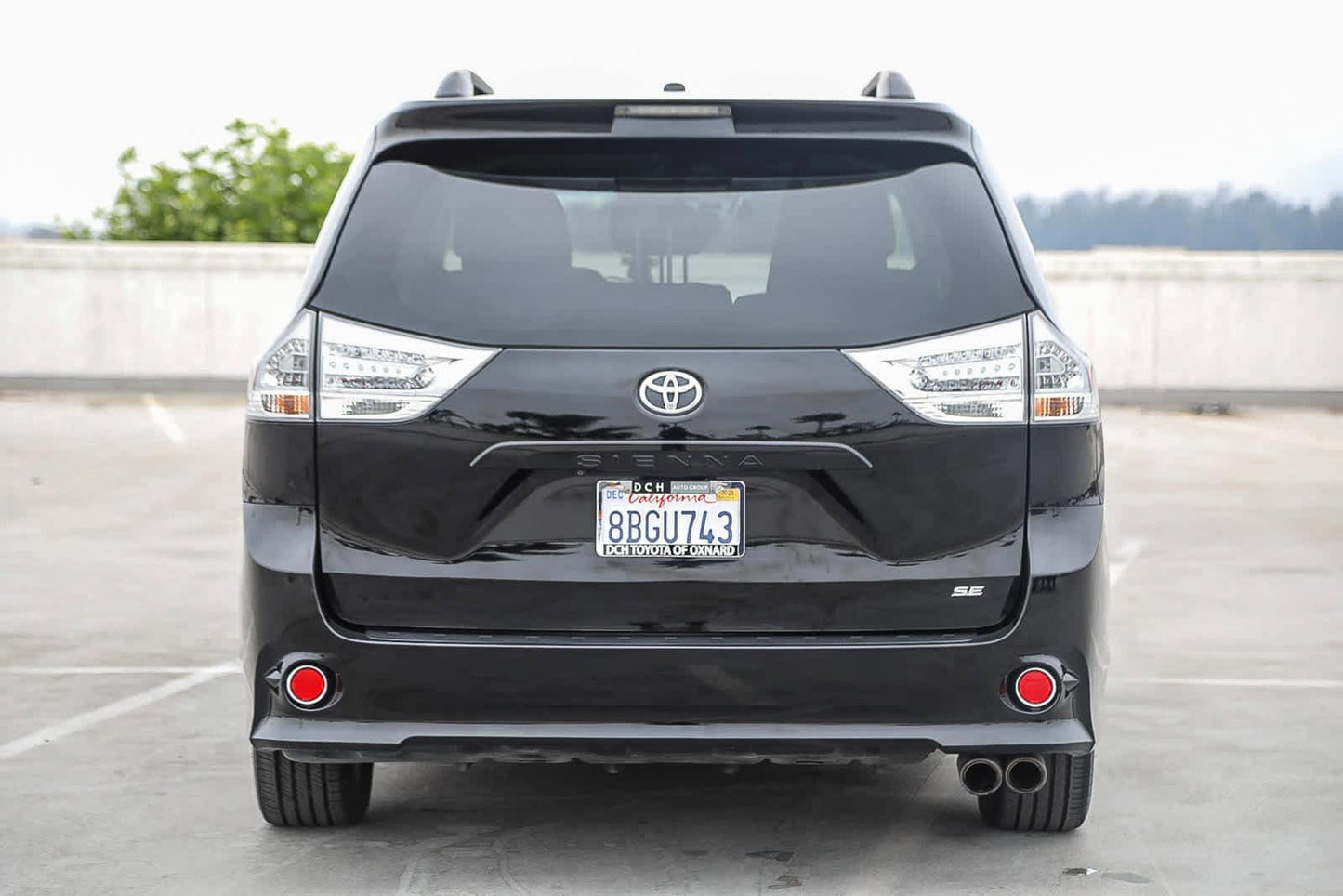 Used 2017 Toyota Sienna SE 8 Passenger Van - Midnight Black Metallic - 167,953 Miles