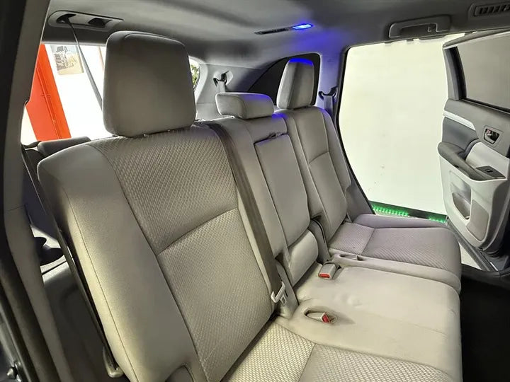2018 Toyota Highlander LE