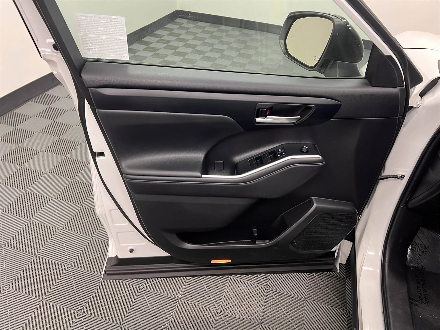 2022 Toyota Highlander XSE - 22,303 Miles - Wind Chill Pearl - Toyota Certified