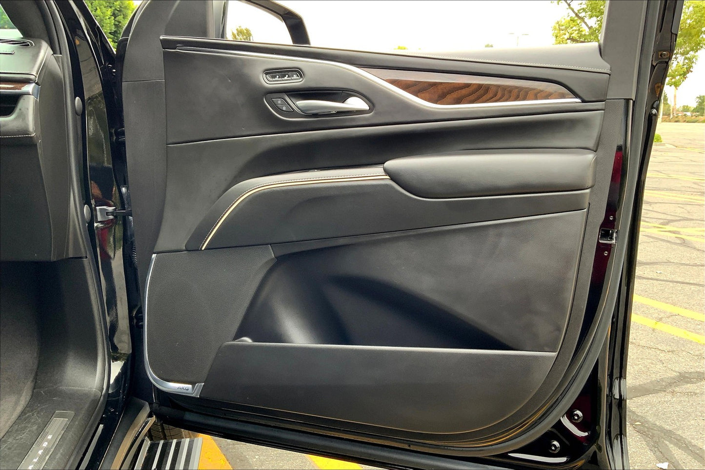 Certified Pre-Owned 2022 Cadillac Escalade Sport Platinum SUV - Black Raven - 29,057 Miles
