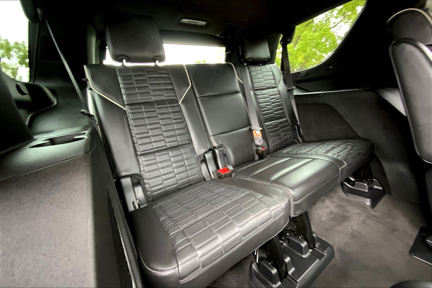 Certified Pre-Owned 2022 Cadillac Escalade Sport Platinum SUV - Black Raven - 29,057 Miles