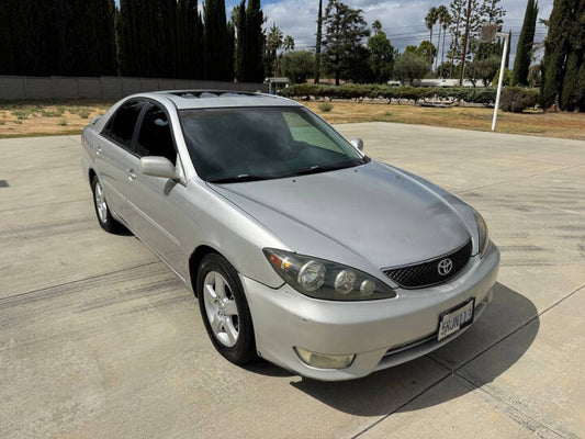 Used 2006 Toyota Camry SE Sedan - Lunar Mist Metallic - 144,567 Miles