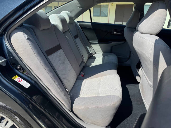 Used 2012 Toyota Camry LE Sedan - Attitude Black Metallic - 191,134 Miles