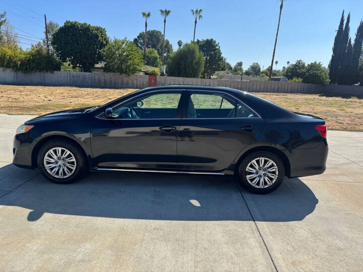 Used 2012 Toyota Camry LE Sedan - Attitude Black Metallic - 191,134 Miles