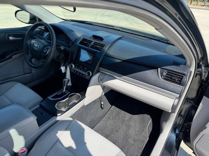 Used 2012 Toyota Camry LE Sedan - Attitude Black Metallic - 191,134 Miles