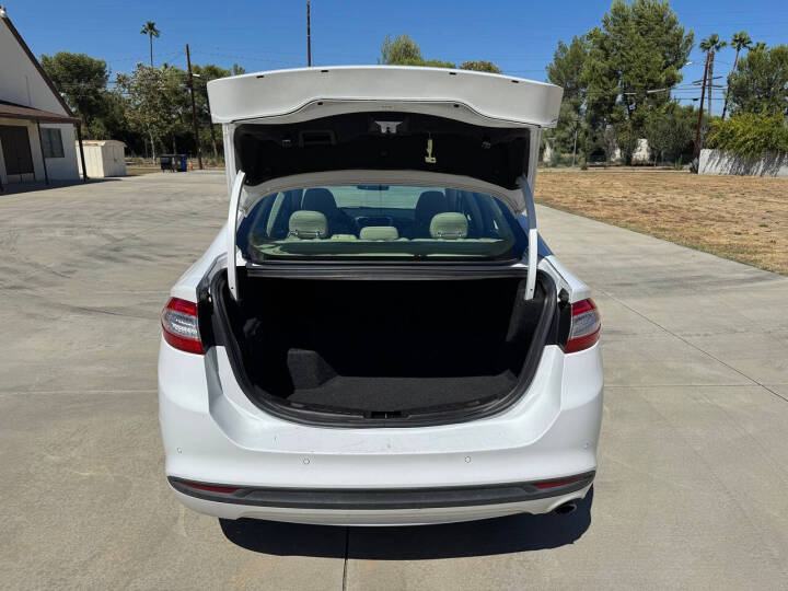 Used 2014 Ford Fusion Hybrid SE Sedan - White Platinum Metallic - 143,145 Miles