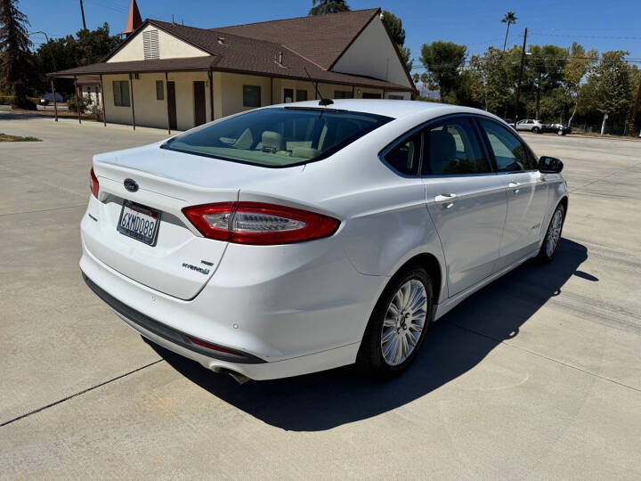 Used 2014 Ford Fusion Hybrid SE Sedan - White Platinum Metallic - 143,145 Miles