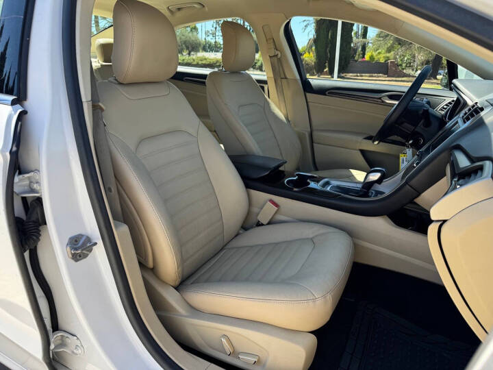 Used 2014 Ford Fusion Hybrid SE Sedan - White Platinum Metallic - 143,145 Miles