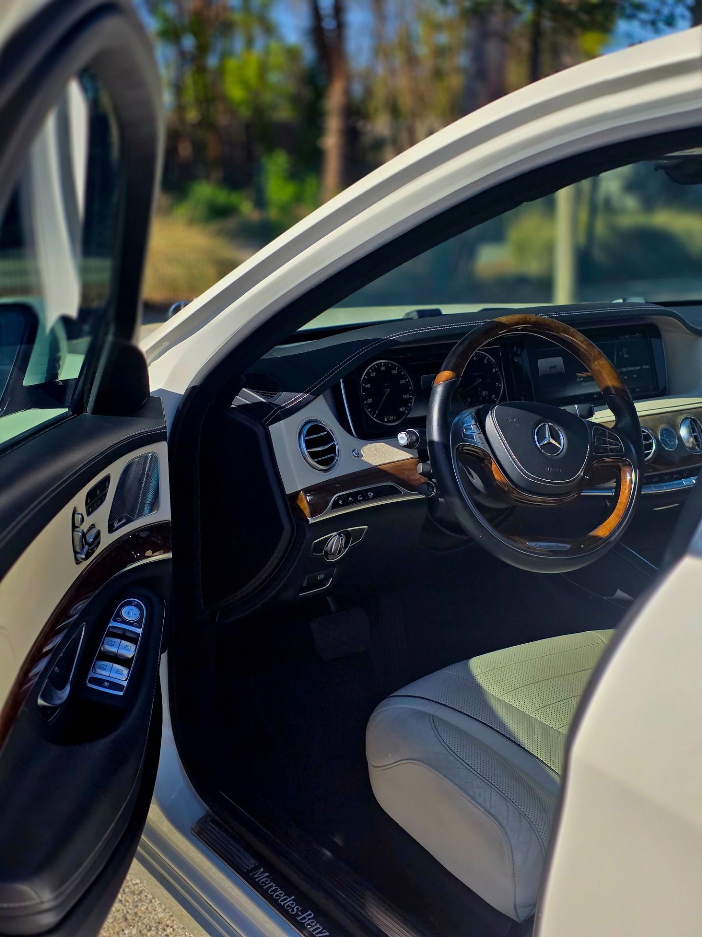 Used 2015 Mercedes-Benz S-Class S 550 Sedan - designo Magno Cashmere White - 178,359 Miles