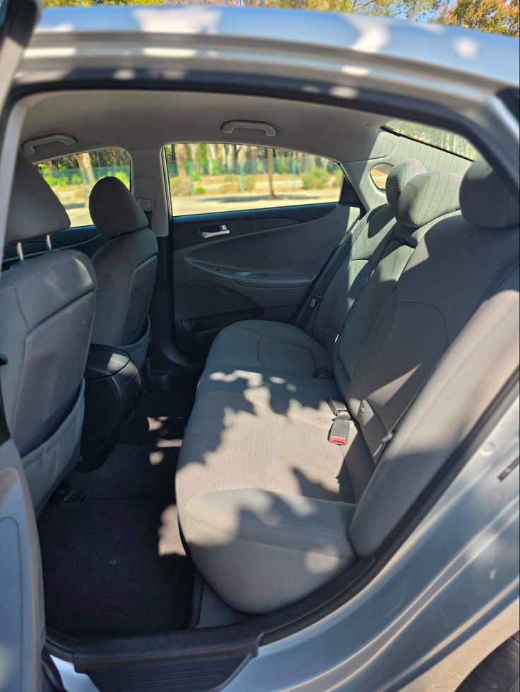 Used 2012 Hyundai Sonata GLS Sedan - Silver - 164,176 Miles