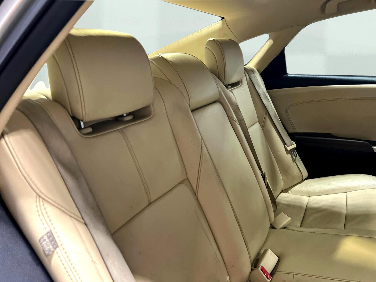 Used 2014 Toyota Avalon Hybrid XLE Premium Sedan - Gold Metallic