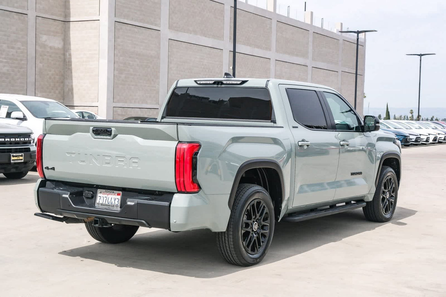 Used 2024 Toyota Tundra Limited Hybrid Crew Cab - Lunar Rock - 39,998 Miles