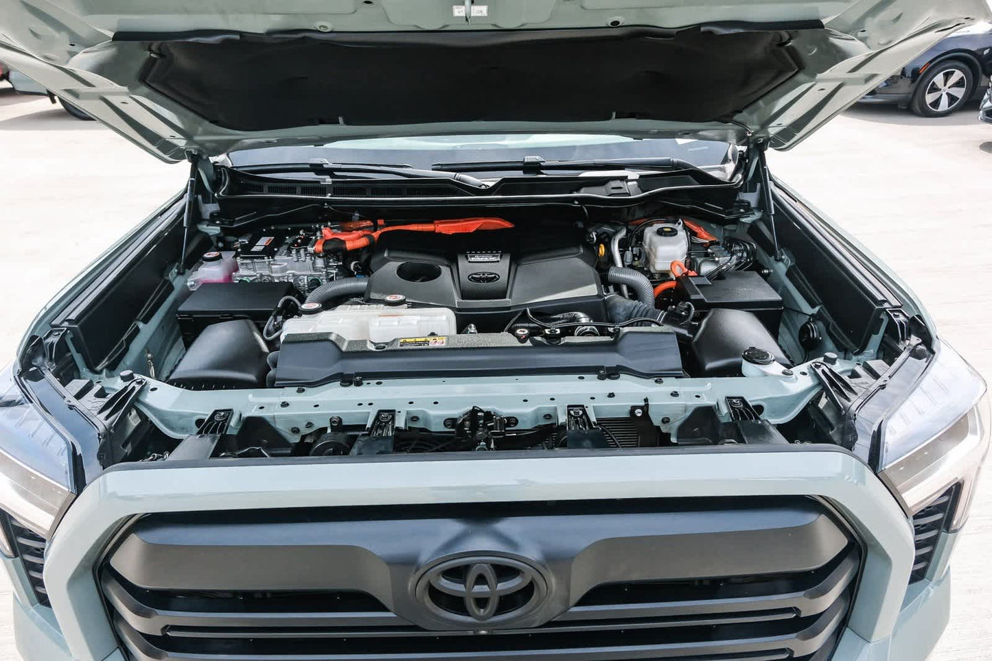 Used 2024 Toyota Tundra Limited Hybrid Crew Cab - Lunar Rock - 39,998 Miles