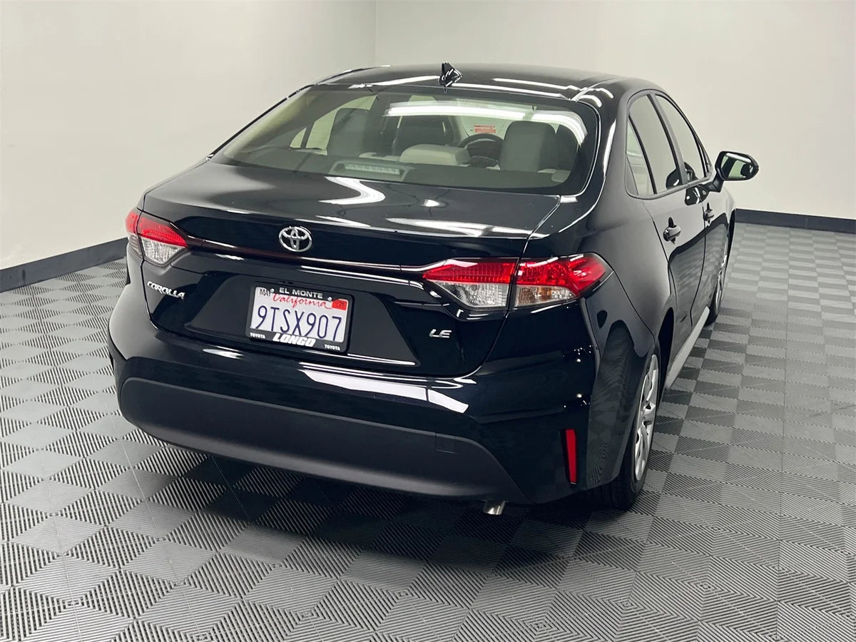 2025 Toyota Corolla LE - 806 Miles - Midnight Black Metallic - Stock #1PS6688