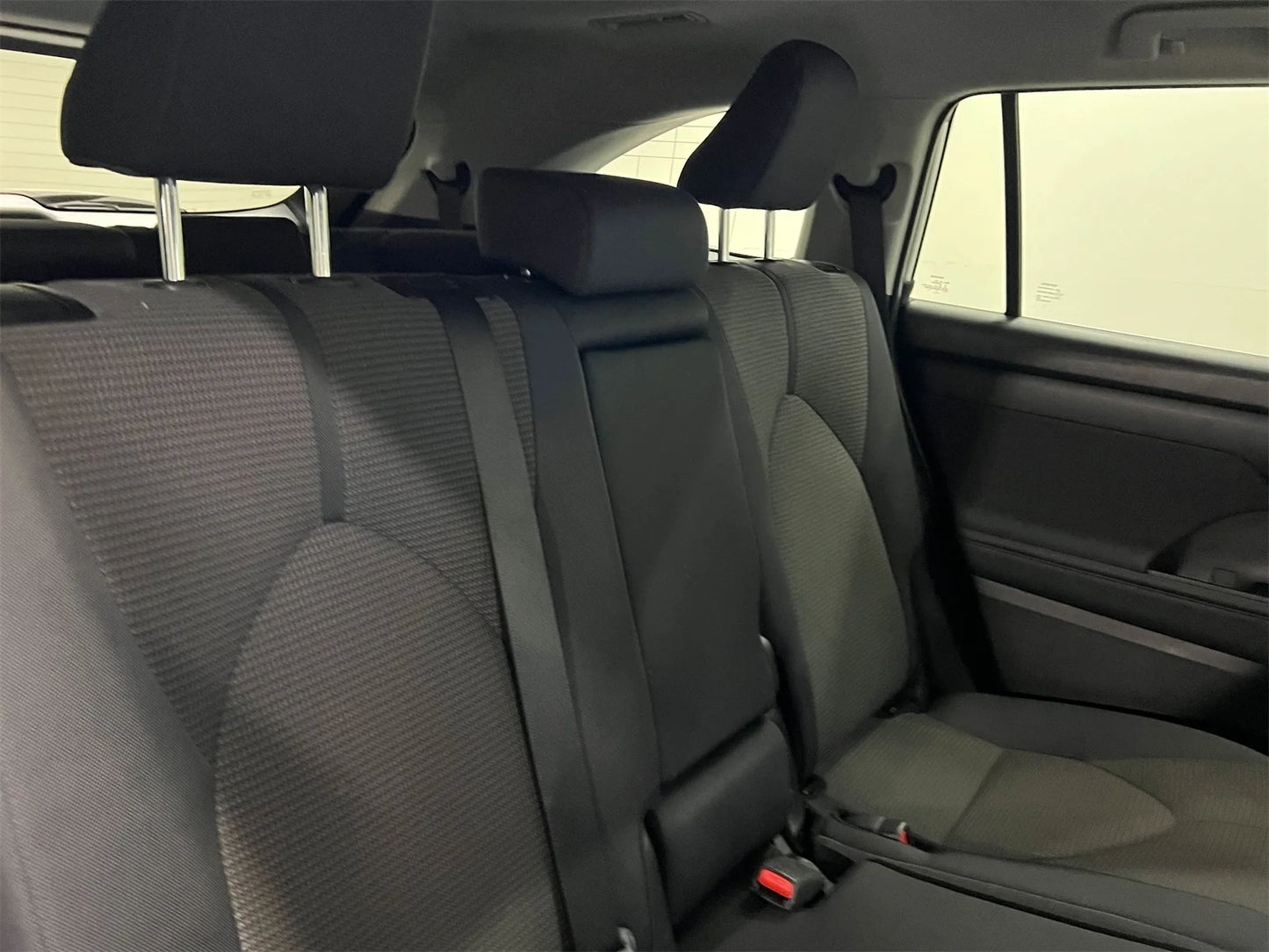2024 Toyota Highlander LE - 27,303 Miles - Certified Pre-Owned with Brand New Tires