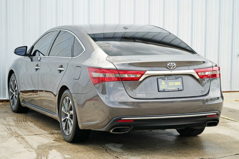 Used 2016 Toyota Avalon XLE Premium Sedan - Magnetic Gray Metallic