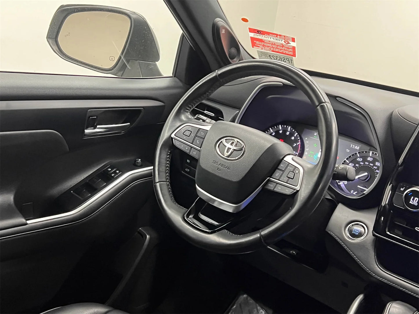 2022 Toyota Highlander XSE - 22,303 Miles - Wind Chill Pearl - Toyota Certified