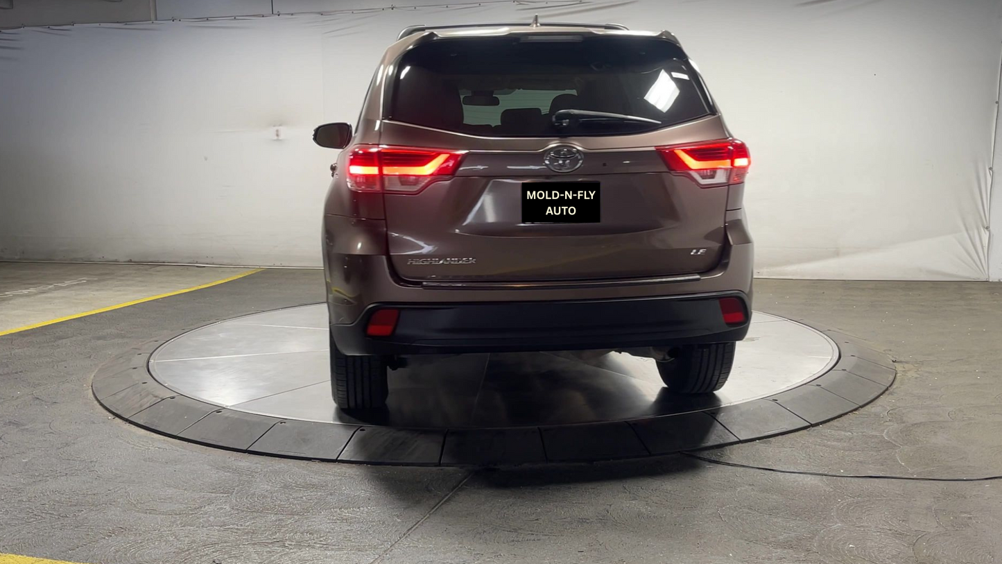 2017 Toyota Highlander LE Plus - Toasted Walnut Pearl