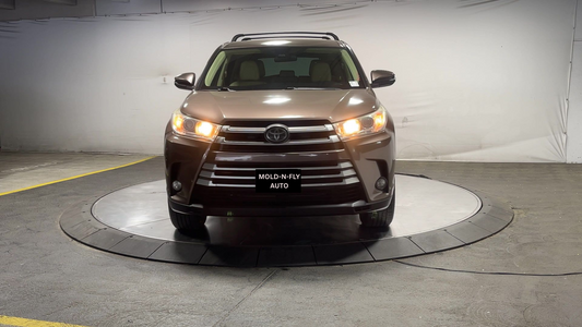 2017 Toyota Highlander LE Plus - Toasted Walnut Pearl