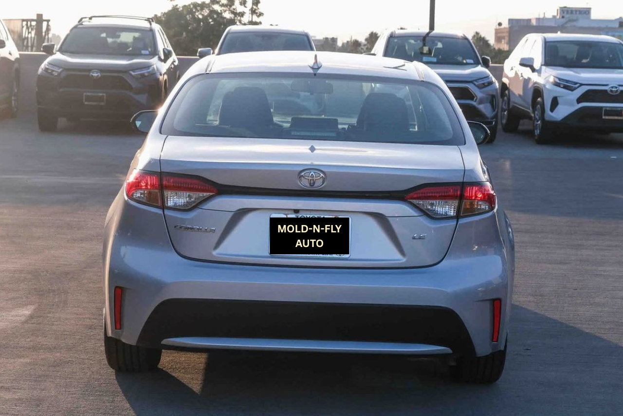 Used 2022 Toyota Corolla LE - Classic Silver Metallic