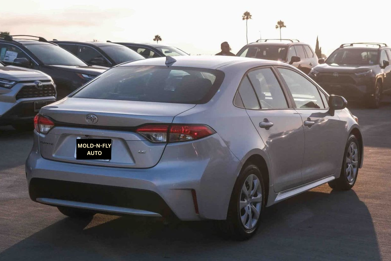 Used 2022 Toyota Corolla LE - Classic Silver Metallic