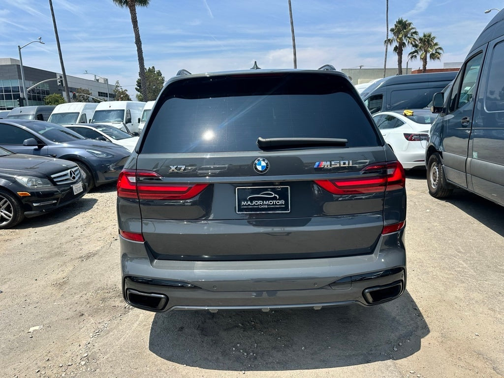 Used 2022 BMW X7 M50i SUV - Dravit Gray Metallic