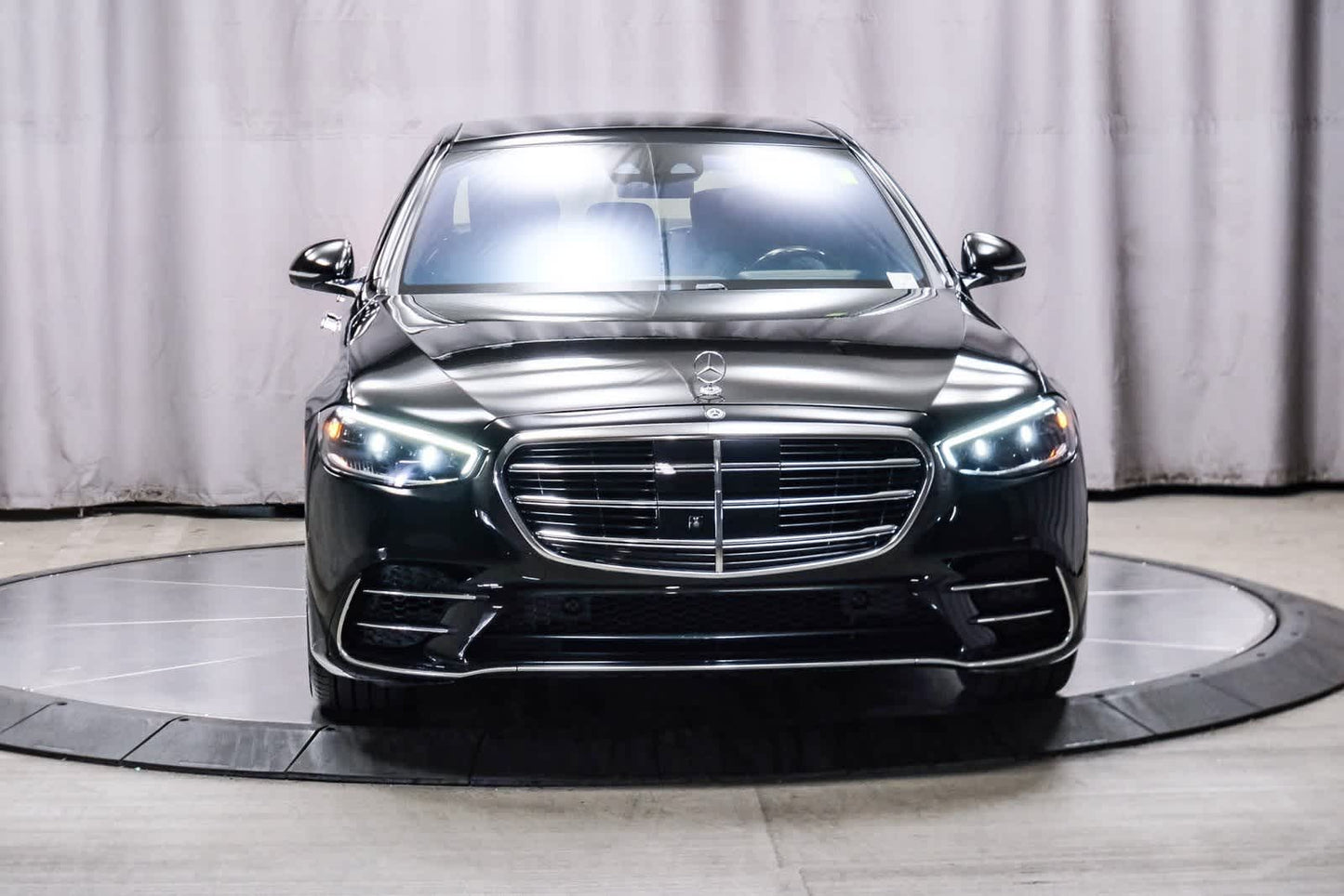37,690 Miles - Certified Pre-Owned 2021 Mercedes-Benz S 580 Sedan AWD 4MATIC® - Black/Black
