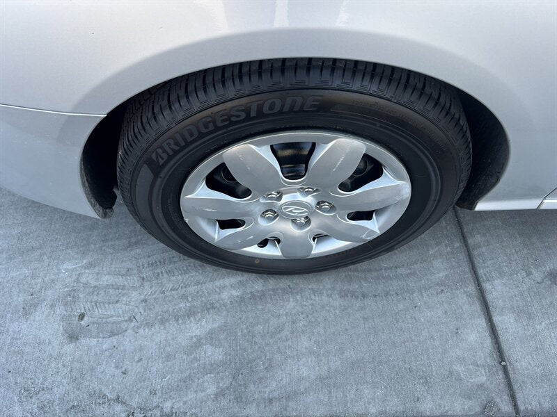 Used 2008 Hyundai Elantra GLS Sedan - Quicksilver - 160,892 Miles