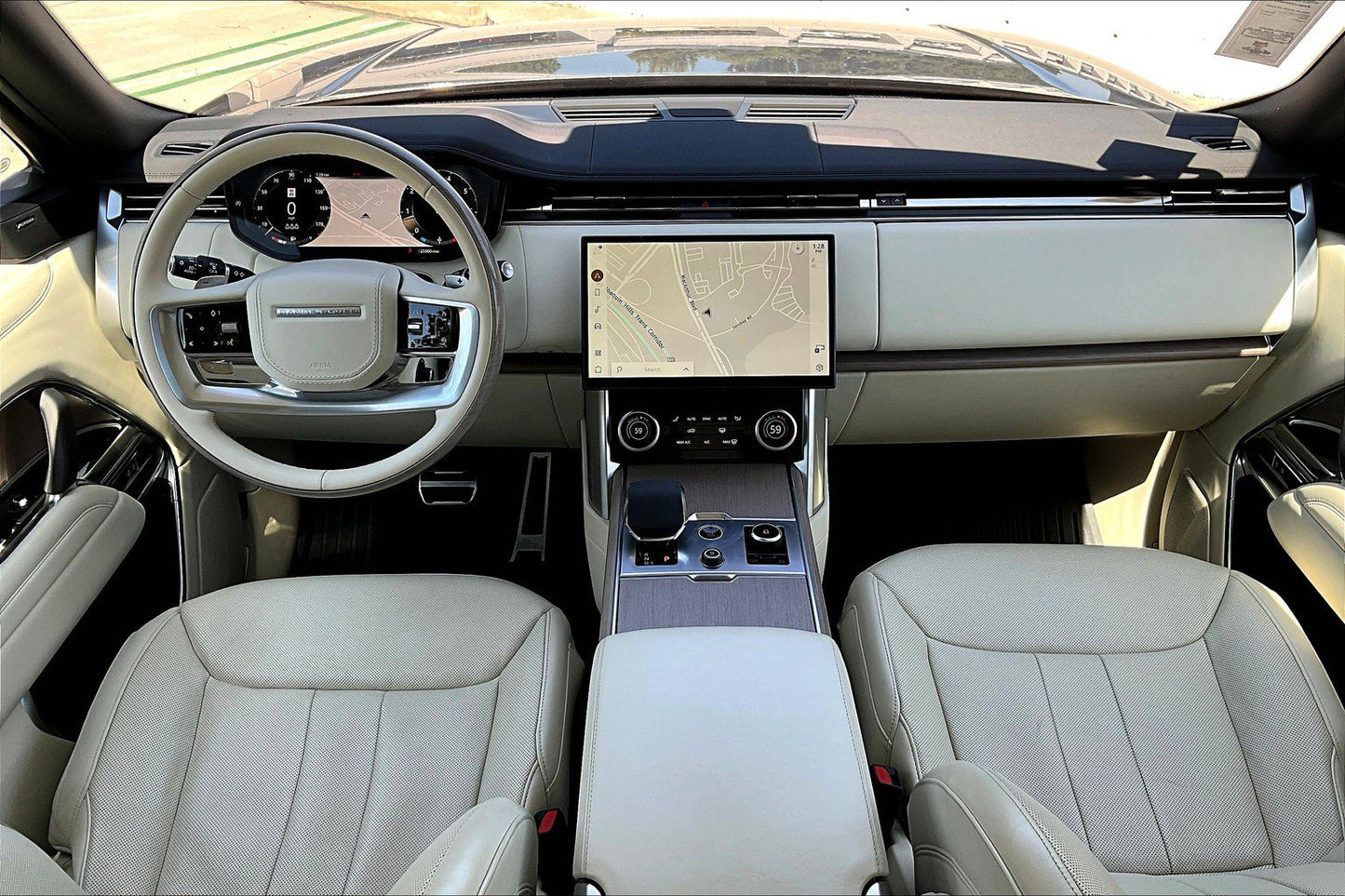 Certified Pre-Owned 2023 Range Rover SE AWD SUV - Silicon Silver - 25,493 Miles