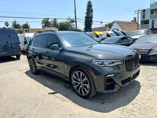 Used 2022 BMW X7 M50i SUV - Dravit Gray Metallic