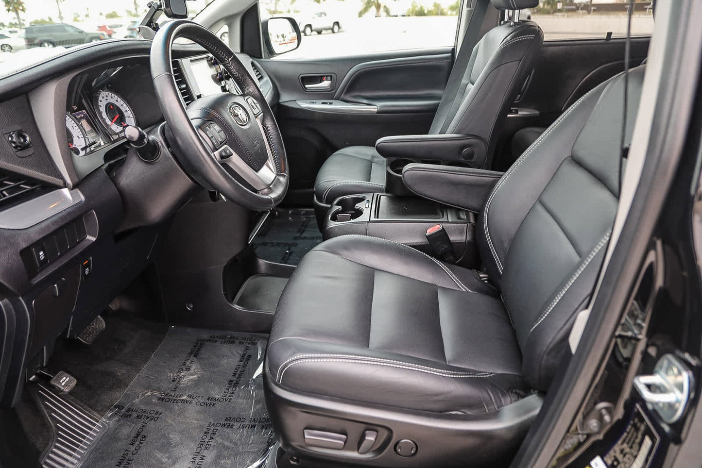 Used 2017 Toyota Sienna SE 8 Passenger Van - Midnight Black Metallic - 167,953 Miles